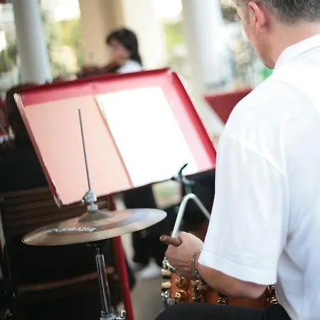 فندق Grand Rogaska Premium 4*